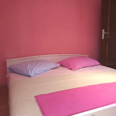 Sandra & Slavica Prorocic Apartament