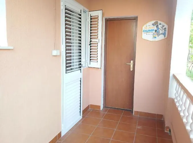 Sandra & Slavica Prorocic Apartament Lopar