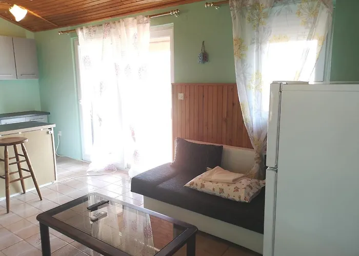 Sandra & Slavica Prorocic * Lopar