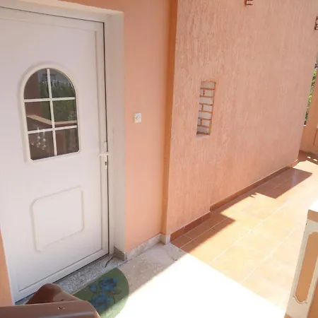 Apartment Sandra
